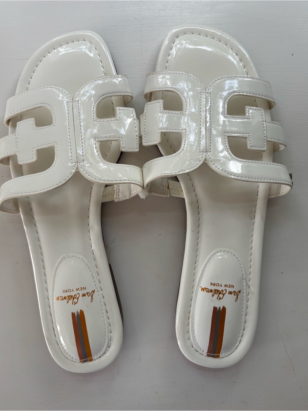 NEW Sam Edelman Cream Patent Leather Slide Sandals Size 9